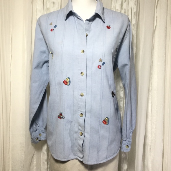 Vintage chambray embroidered school symbols shirt - Picture 2 of 8